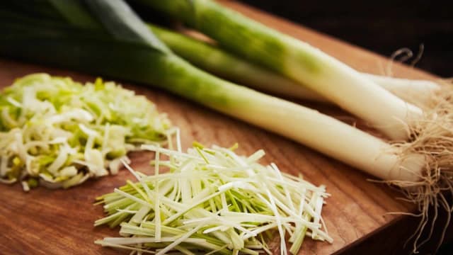 Która część pora do sałatki? Odkryj najlepsze kawałki do smaków Która część pora do sałatki? Odkryj najlepsze kawałki do smaków