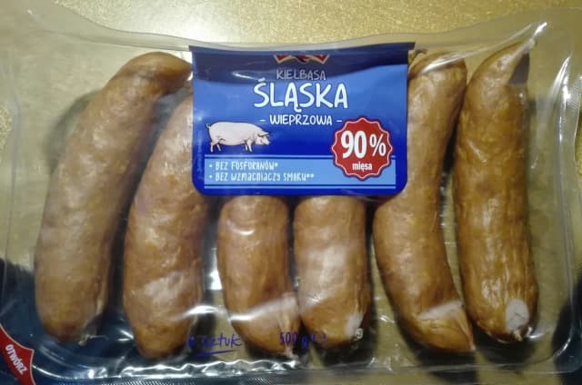 Ile kalorii ma kiełbasa śląska? Sprawdź, co musisz wiedzieć! Ile kalorii ma kiełbasa śląska? Sprawdź, co musisz wiedzieć!